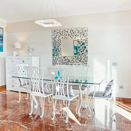 Gorgeous View Capitana Adeje 4bd/3bth +sauna 阿德耶