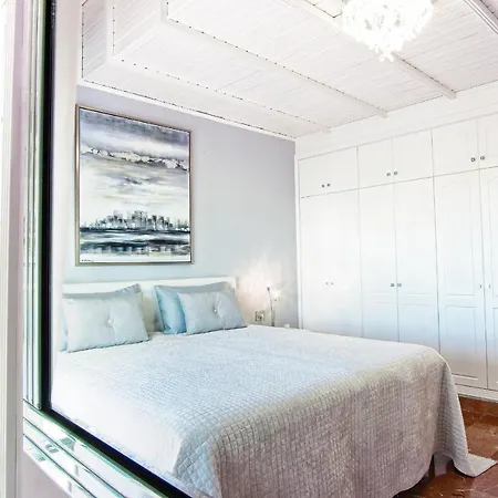 Gorgeous View Capitana Adeje 4bd/3bth +sauna Semesterbostad